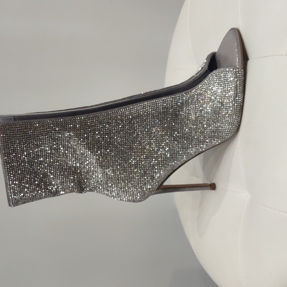 Steve Madden Finley rhinestone Crystal silver ankle high heel booty open toe 6.5 - Picture 5 of 7